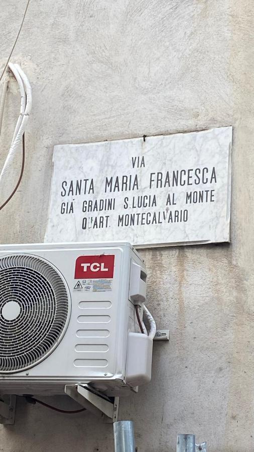 House Quartieri Sasymary Naples Exterior photo