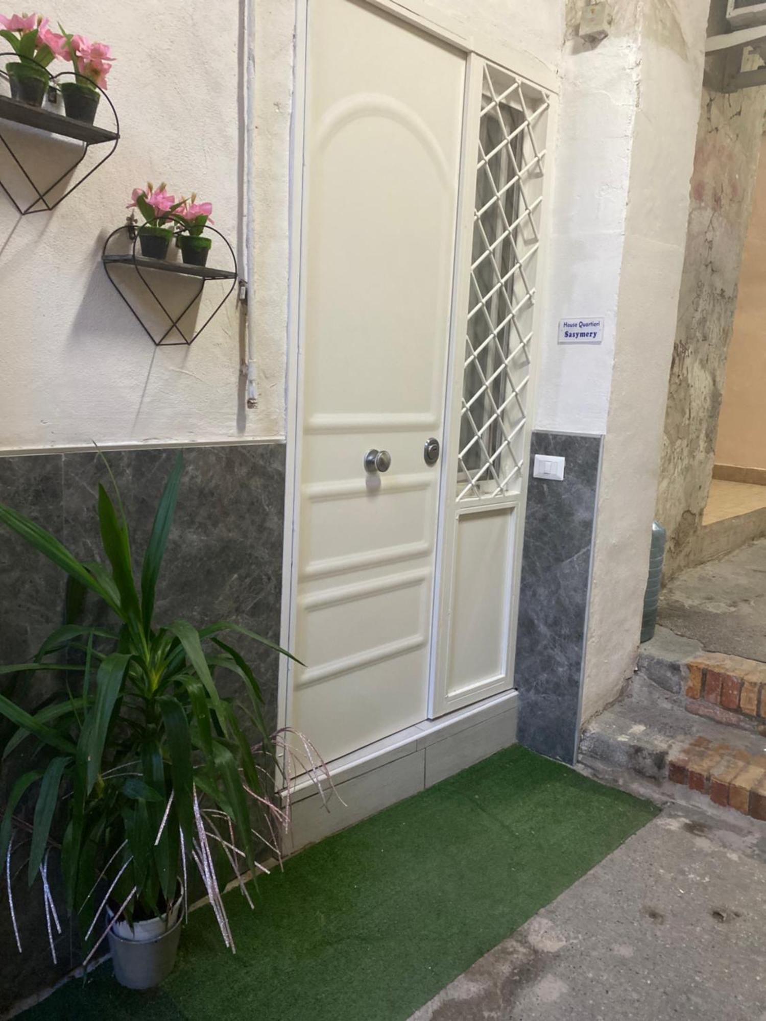 House Quartieri Sasymary Naples Exterior photo